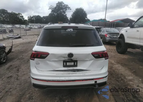 2024 Volkswagen Tiguan 2.0T Se R-Line Black z USA, uszkodzony, nr VIN 3VVCB7AX3RM077940